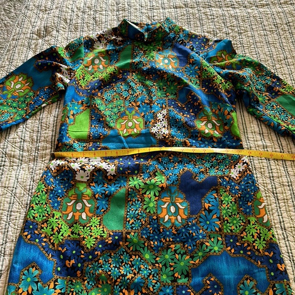 Bright 60s Mod Dress - Picture 7 of 10